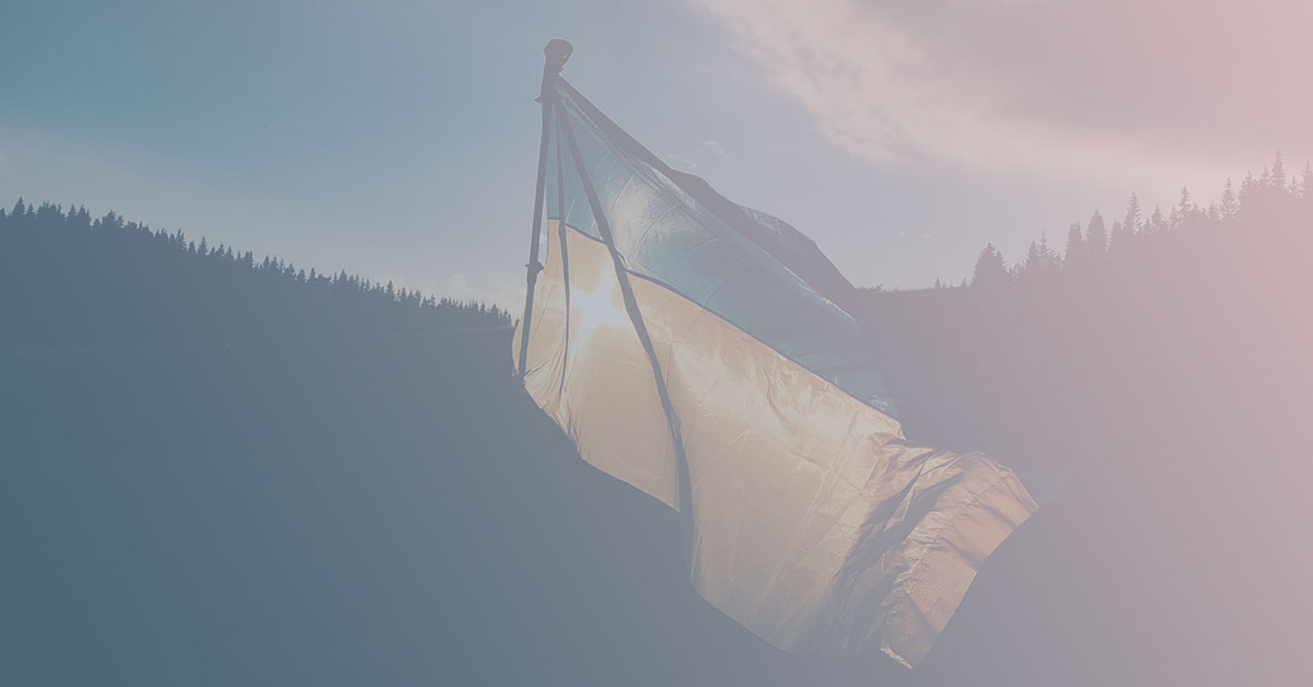 Le drapeau de l'Ukraine qui camoufle soleil.